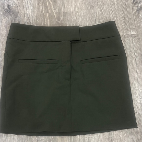 Veronica Beard Dark Green Mini  Skirt - Picture 1 of 4
